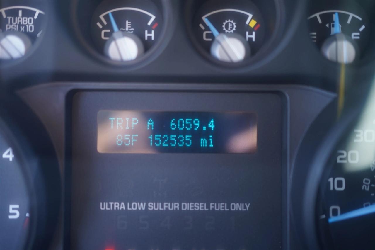 Ford F-550 Crew Cab DRW 4WD 2013