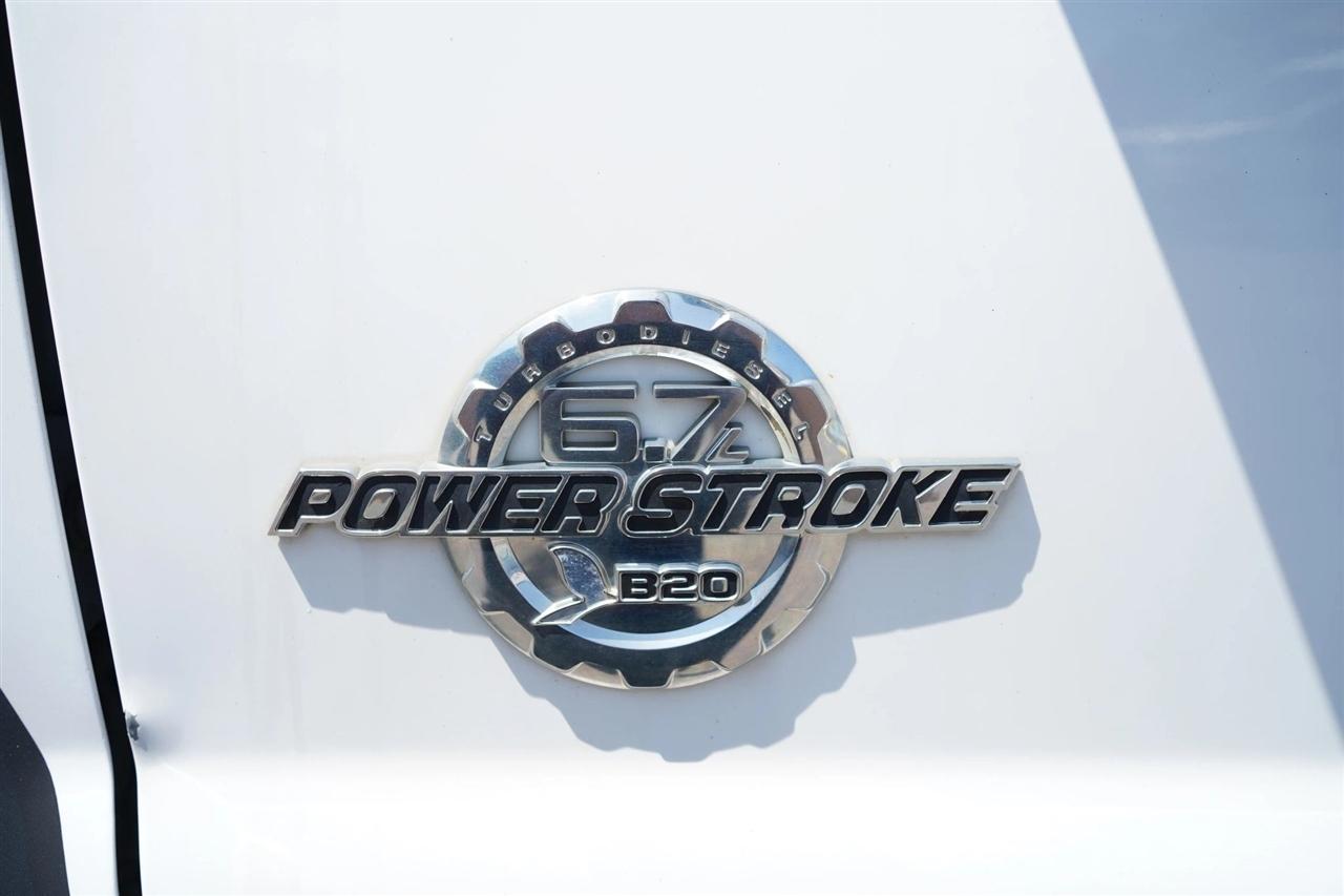 Ford F-550 Crew Cab DRW 4WD 2013