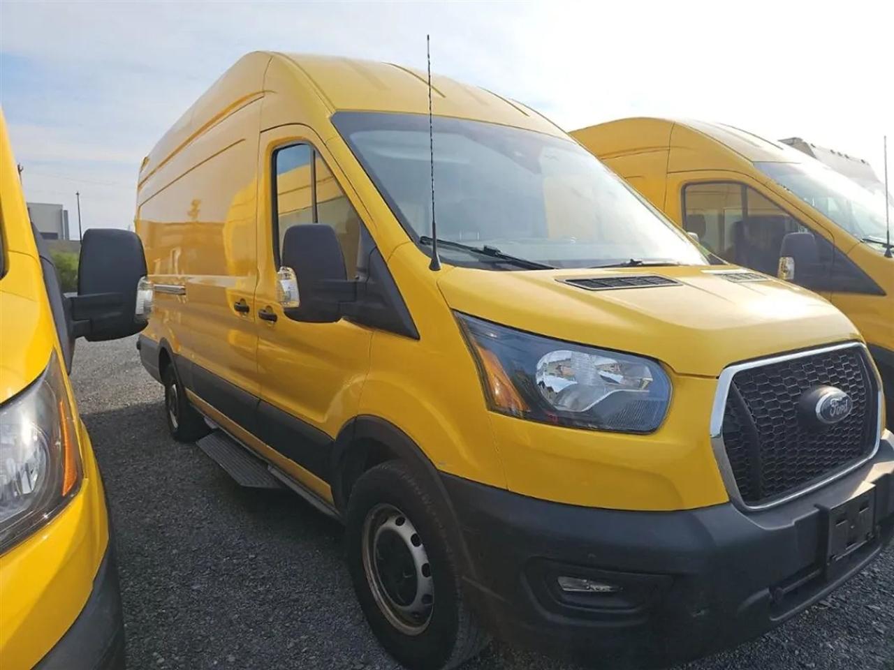 Ford Transit 250 Van High Roof w/Sliding Pass. 148-in. WB EL 2021