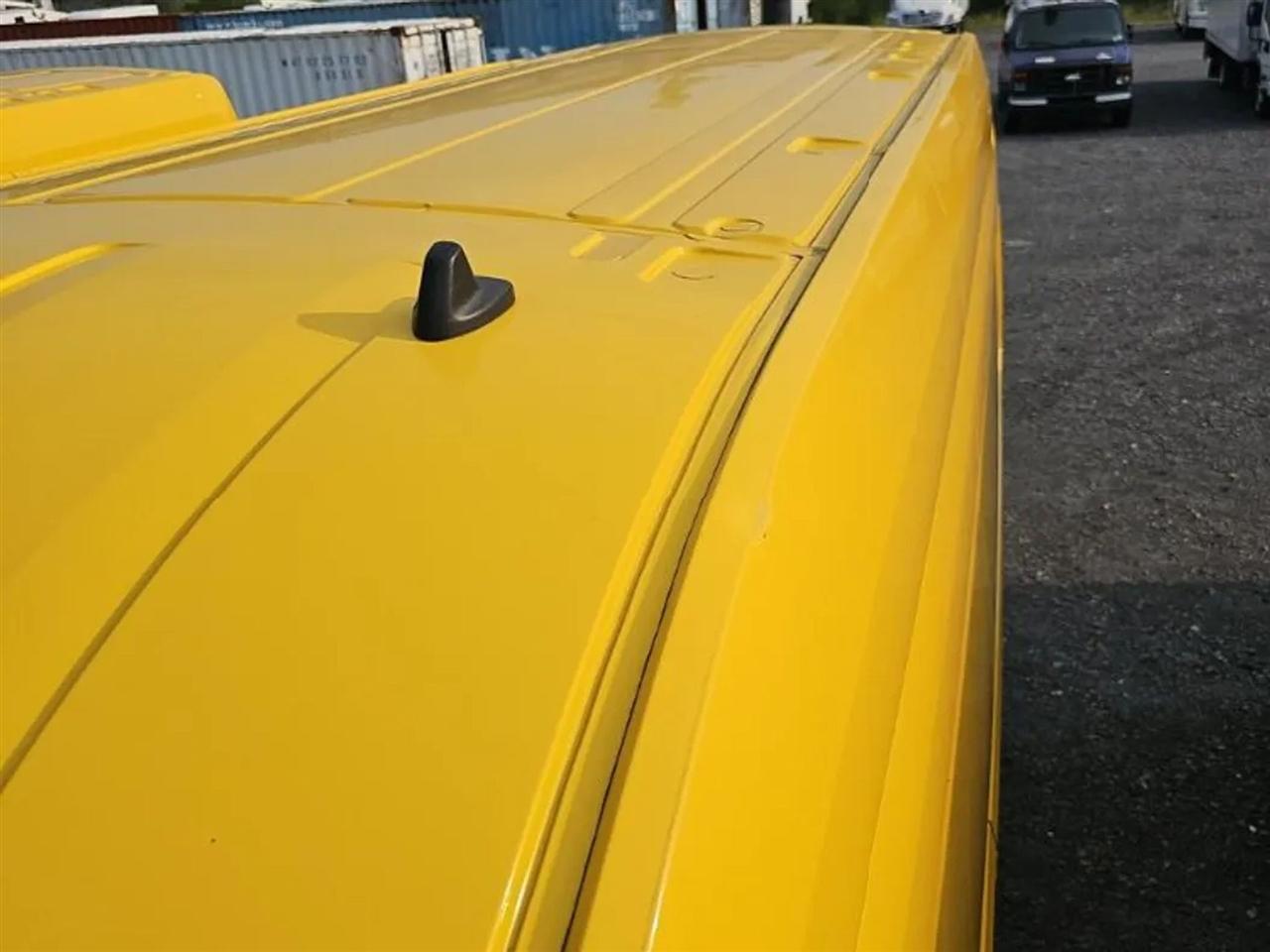Ford Transit 250 Van High Roof w/Sliding Pass. 148-in. WB EL 2021