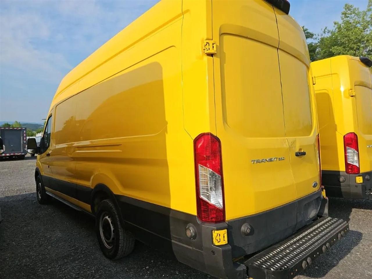 Ford Transit 250 Van High Roof w/Sliding Pass. 148-in. WB EL 2021