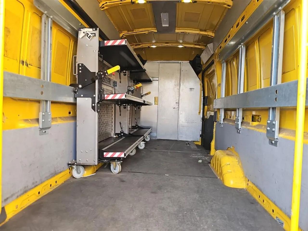 Ford Transit 250 Van High Roof w/Sliding Pass. 148-in. WB EL 2021