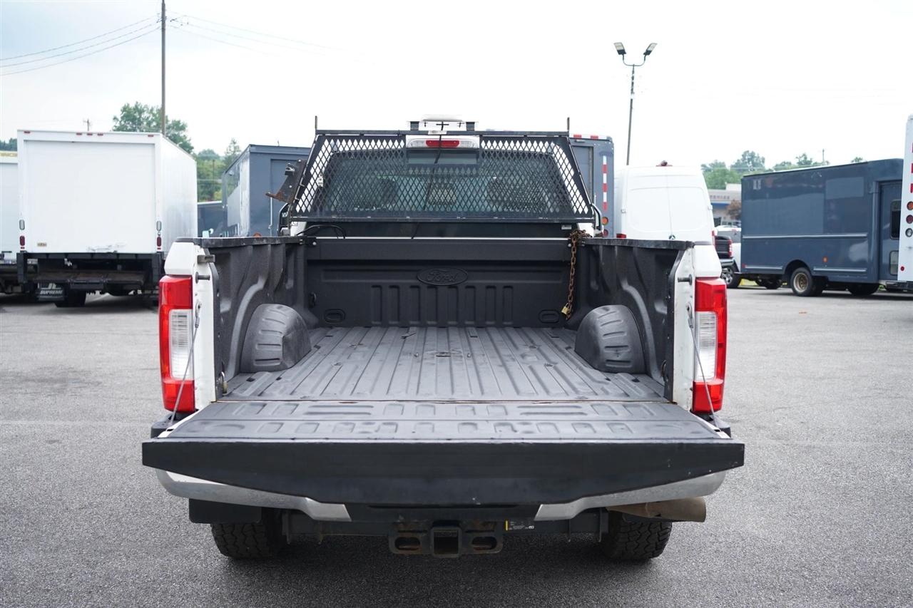 Ford F-250 SD XL Crew Cab 4WD 2019