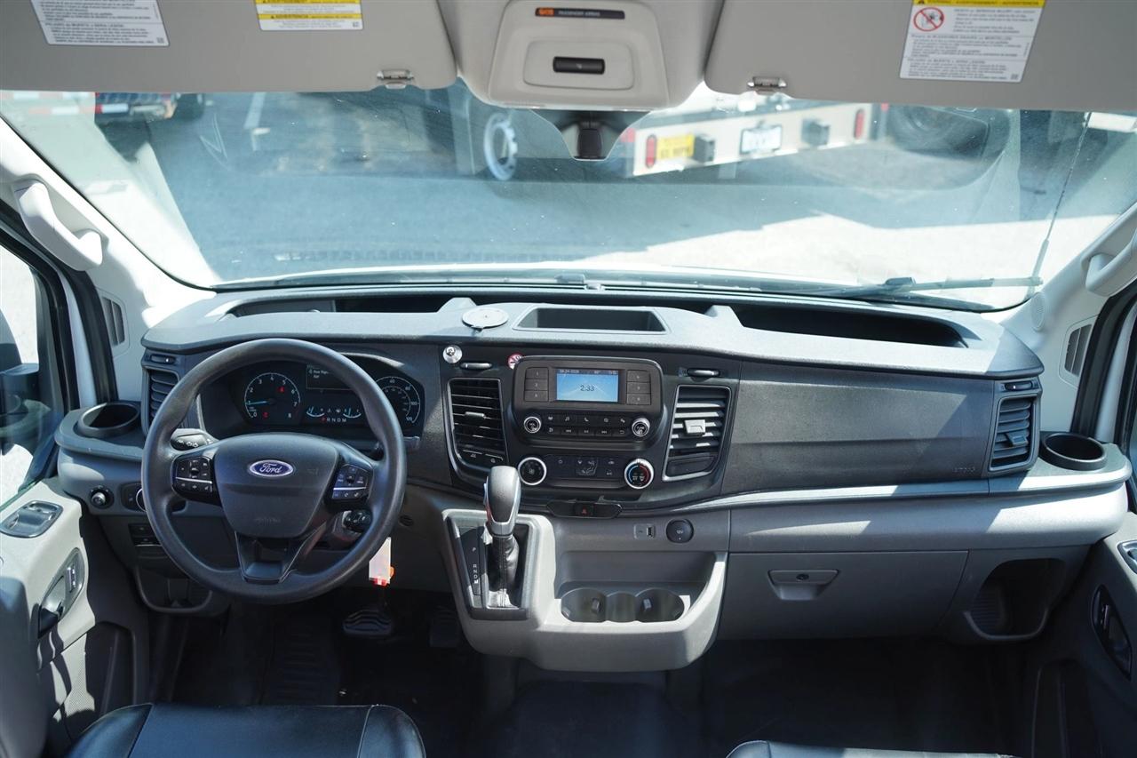 Ford Transit 250 Van High Roof w/Sliding Pass. 148-in. WB EL 2025