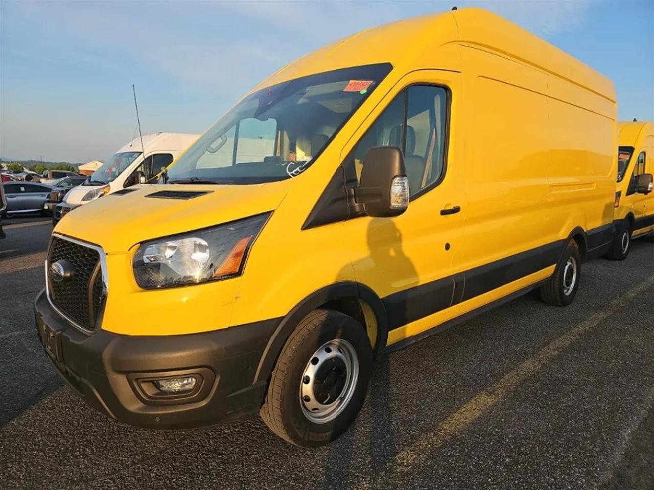 Ford Transit 250 Van High Roof w/Sliding Pass. 148-in. WB EL 2021
