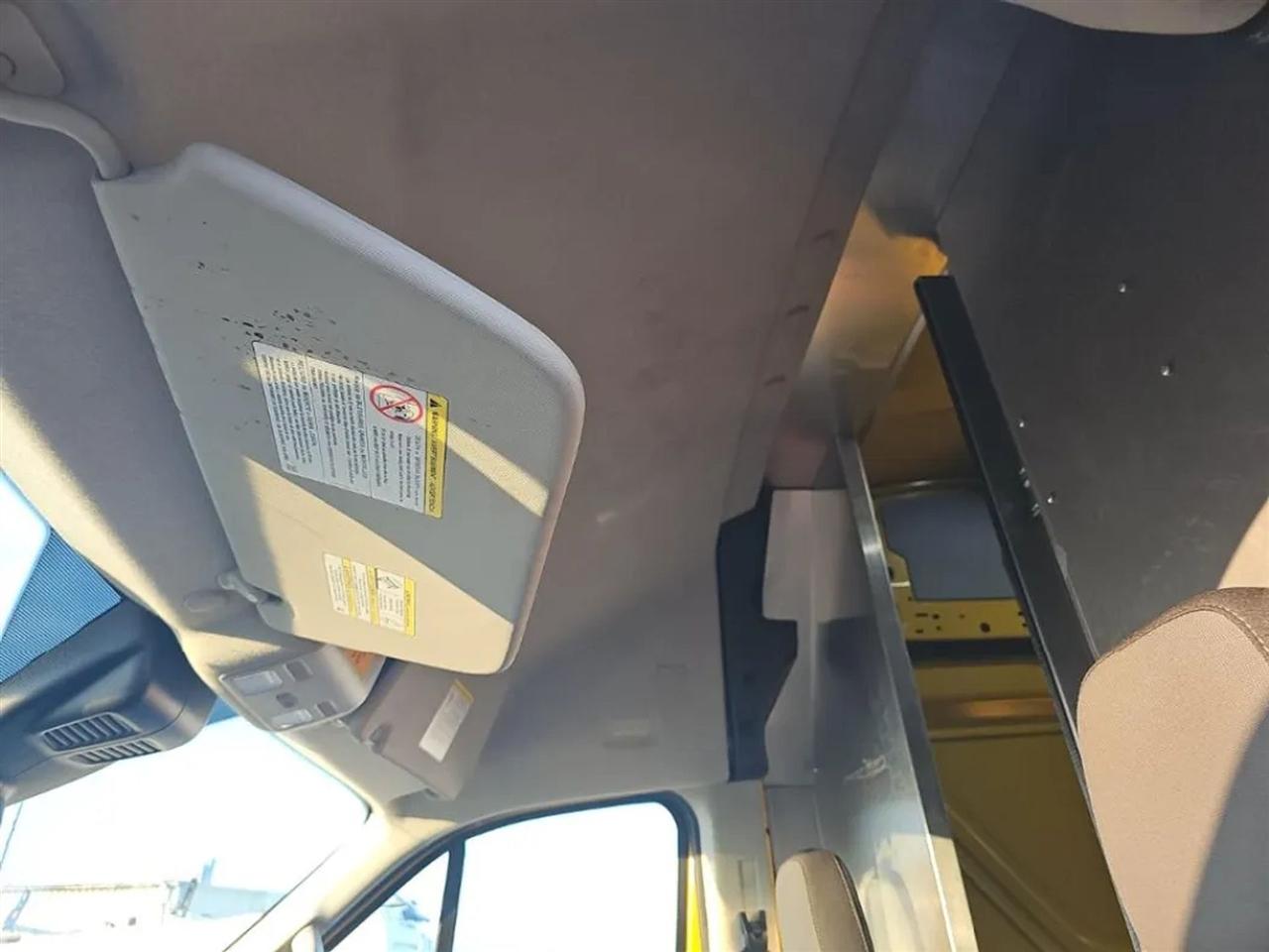 Ford Transit 250 Van High Roof w/Sliding Pass. 148-in. WB EL 2021