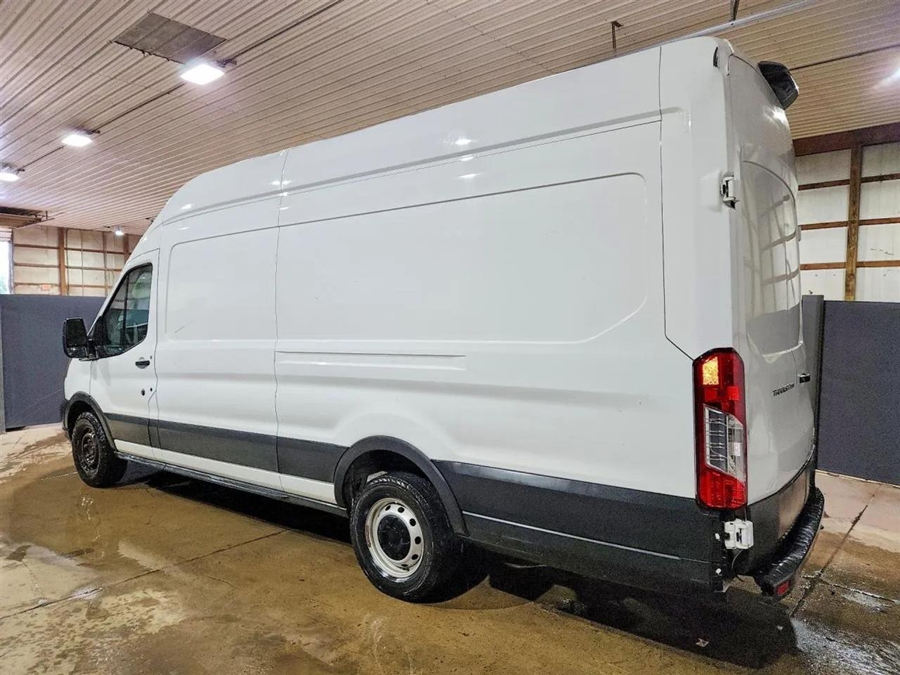 Ford Transit 250 Van High Roof w/Sliding Pass. 148-in. WB EL 2023
