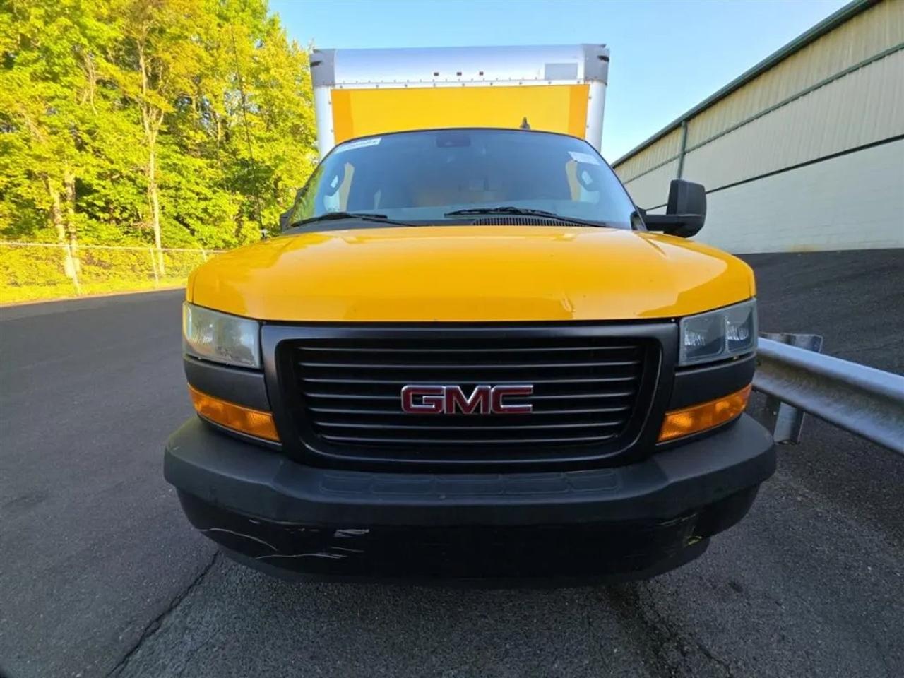 GMC Savana G3500 177 in. 2021