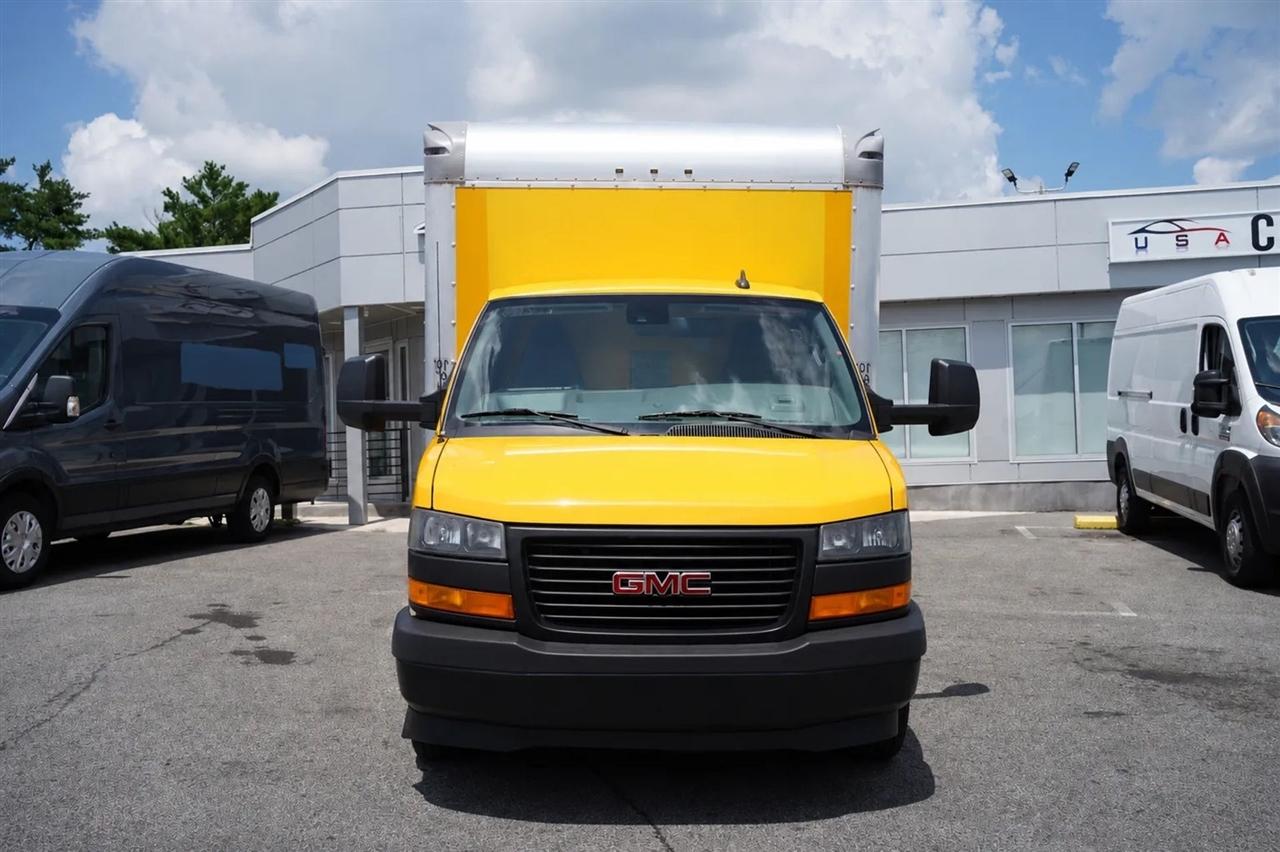 GMC Savana G3500 177 in. 2021
