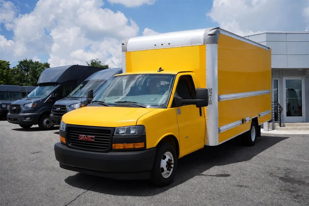 GMC Savana G3500 177 in. 2021