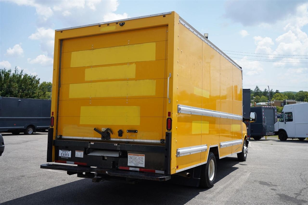 GMC Savana G3500 177 in. 2021