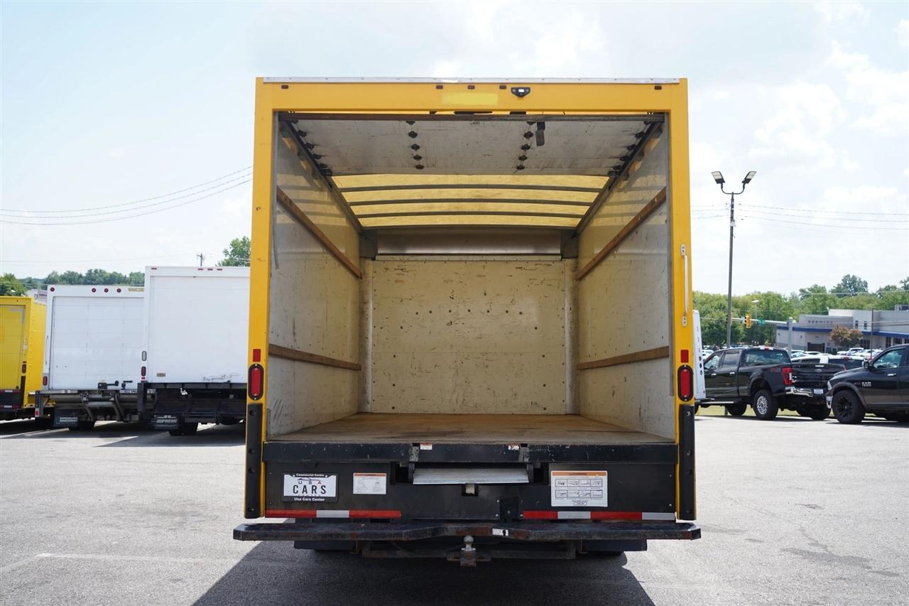 GMC Savana G3500 177 in. 2021