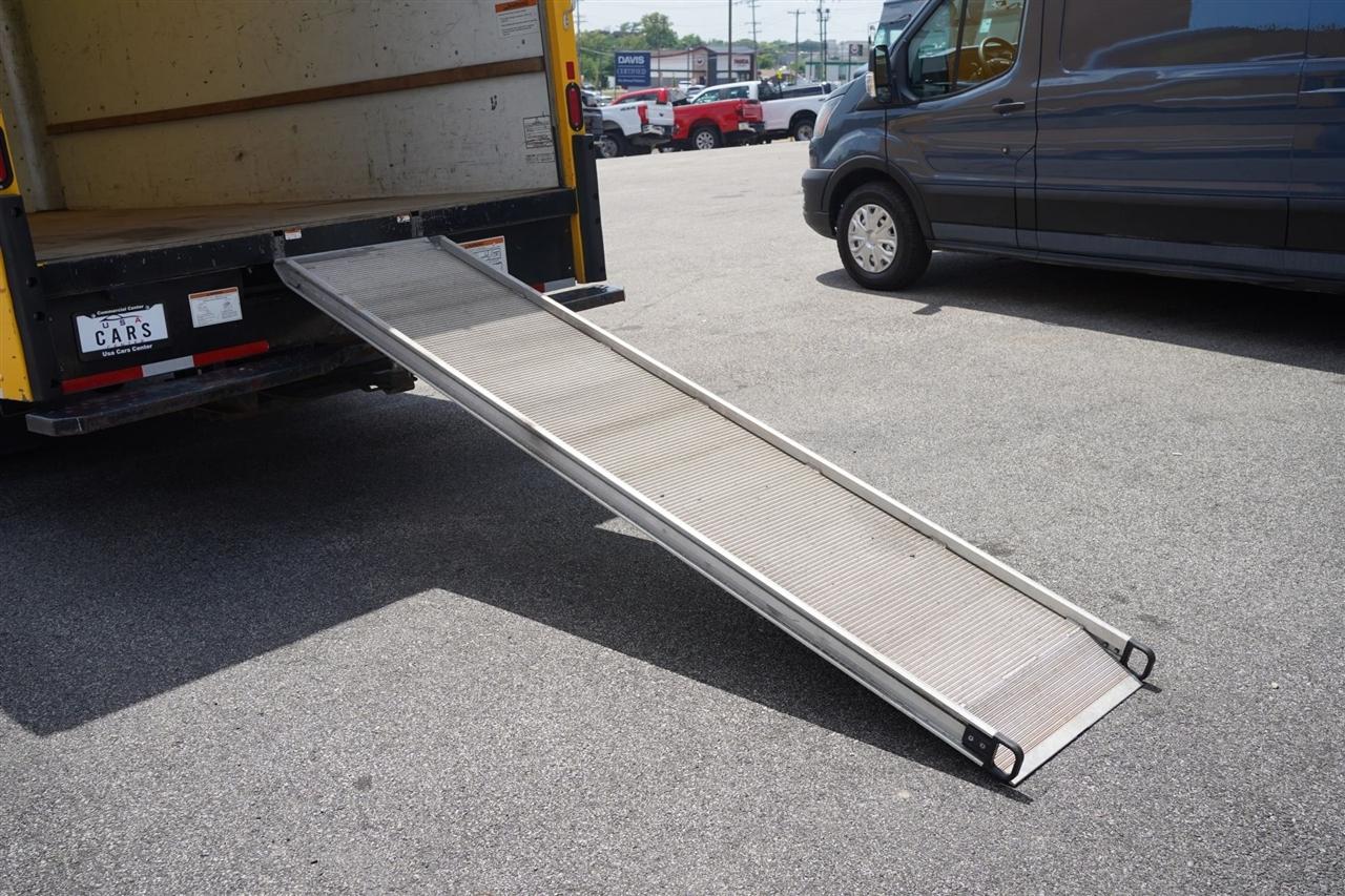 GMC Savana G3500 177 in. 2021