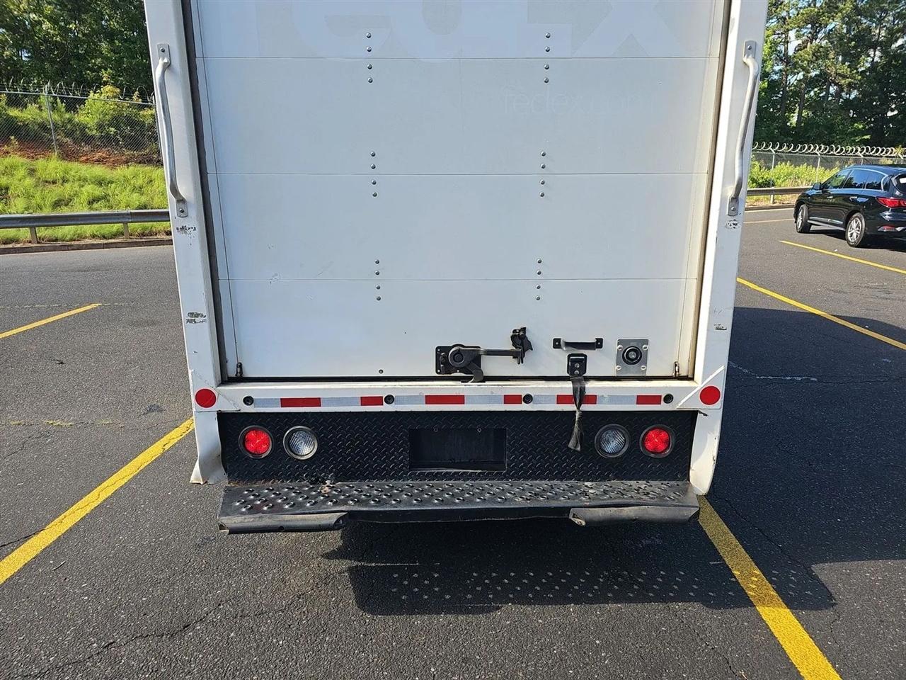 Chevrolet Express G3500 159" 2023
