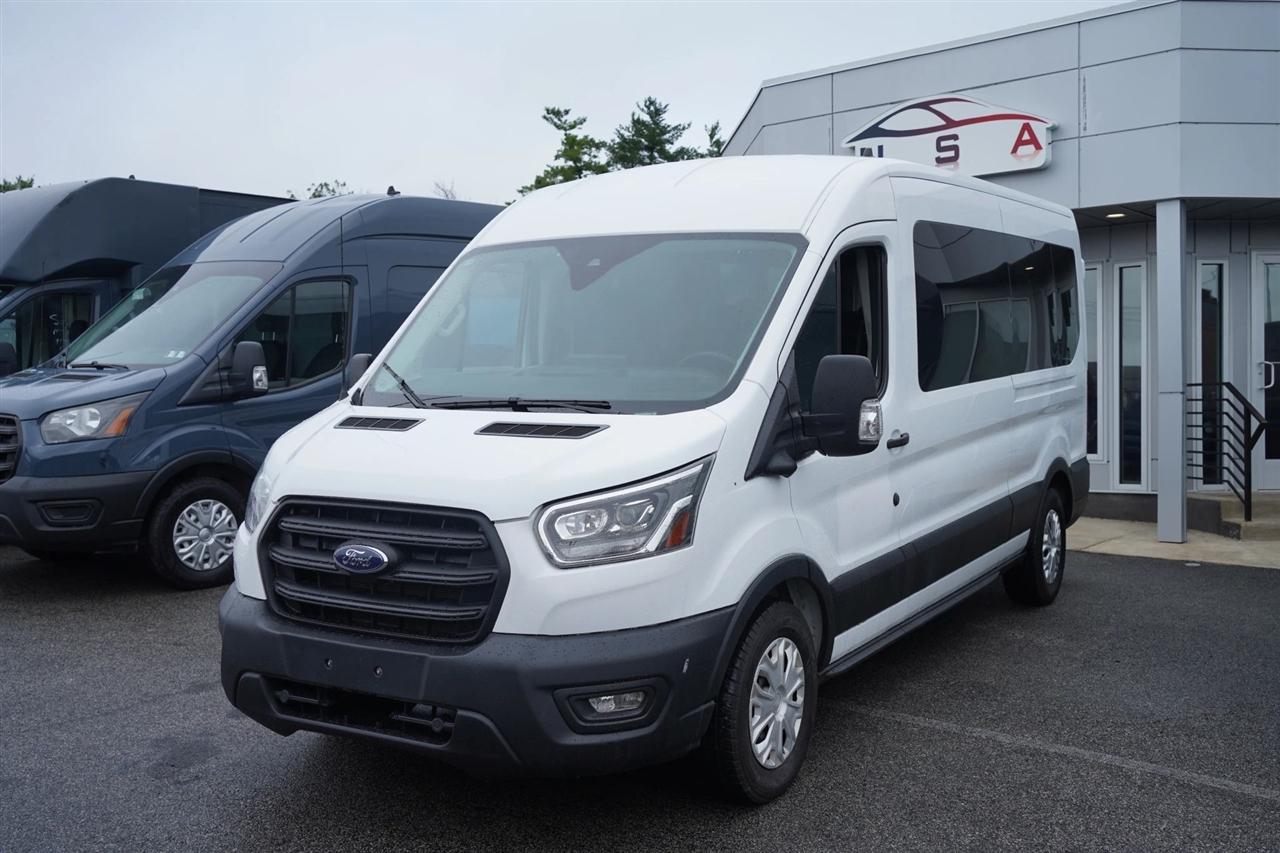 Ford Transit 350 Wagon Med. Roof XL w/Sliding Pass. 148-in. WB 2023