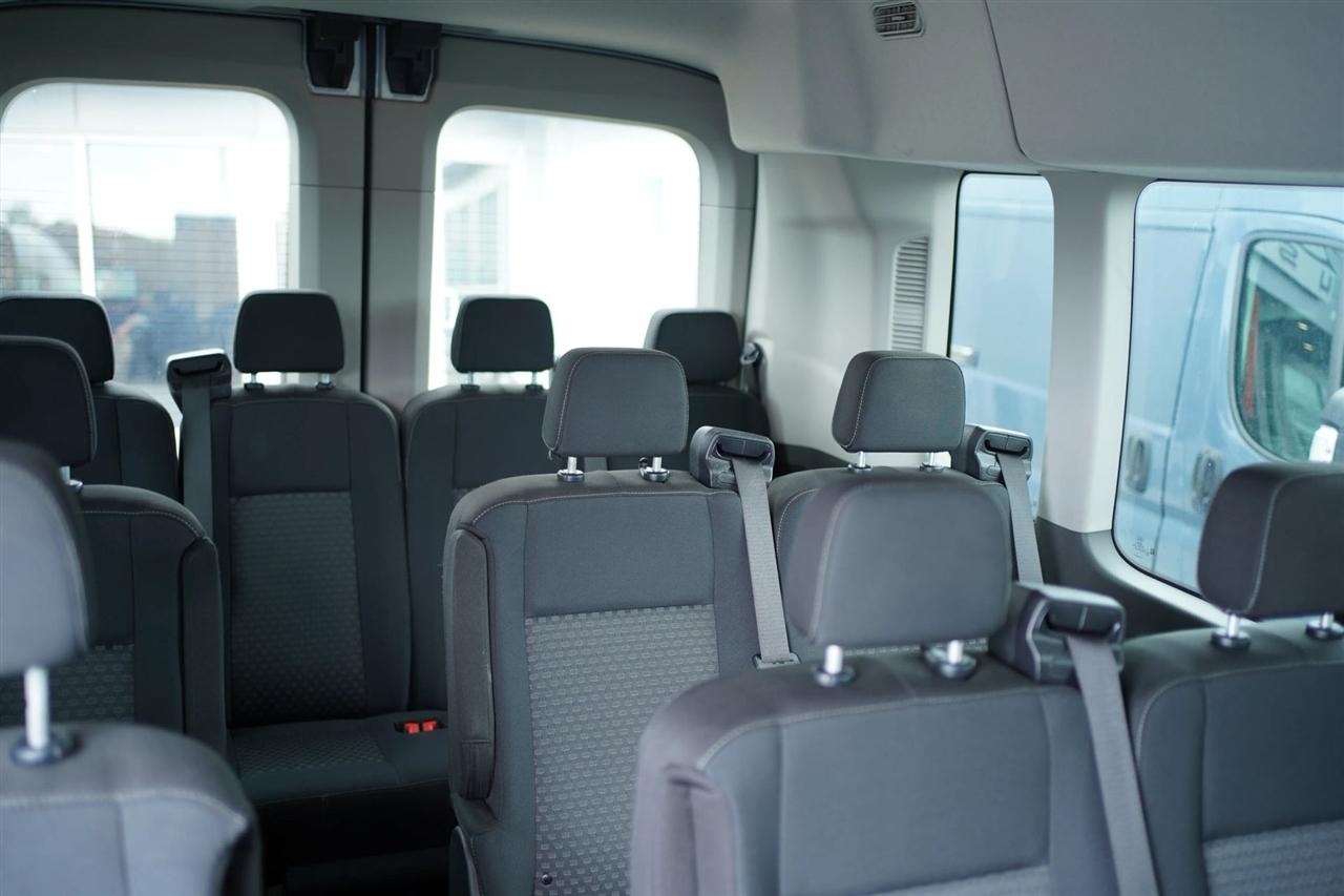 Ford Transit 350 Wagon Med. Roof XL w/Sliding Pass. 148-in. WB 2023