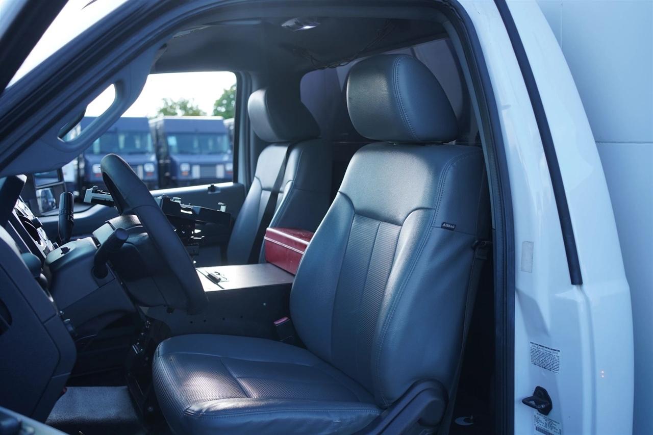Ford F-550 Regular Cab DRW 4WD 2016