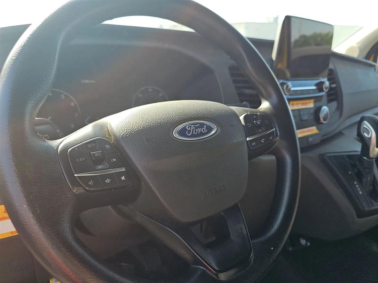 Ford Transit 250 Van High Roof w/Sliding Pass. 148-in. WB EL 2021