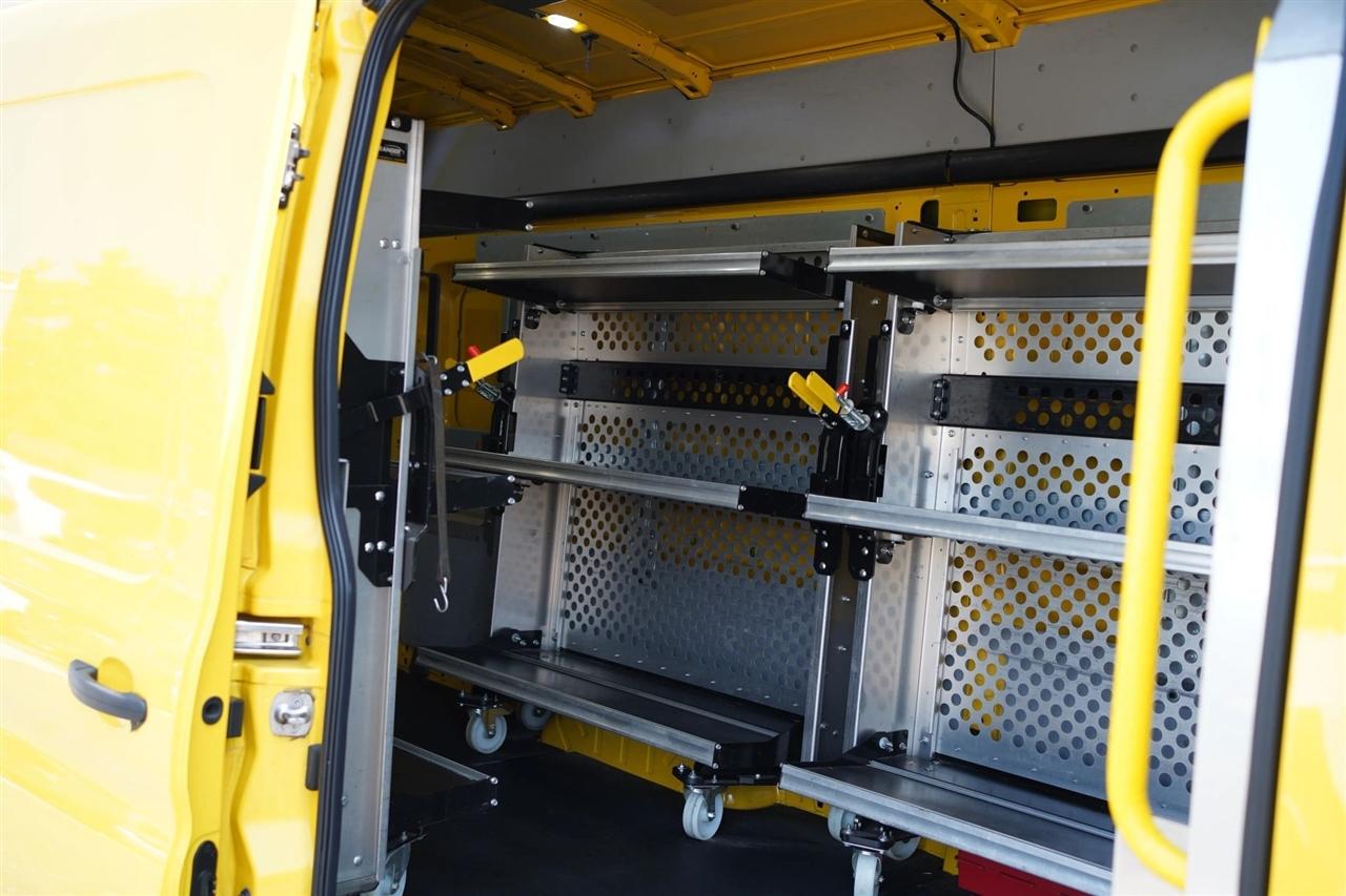 Ford Transit 250 Van High Roof w/Sliding Pass. 148-in. WB EL 2021