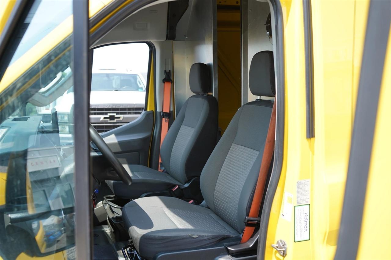 Ford Transit 250 Van High Roof w/Sliding Pass. 148-in. WB EL 2021