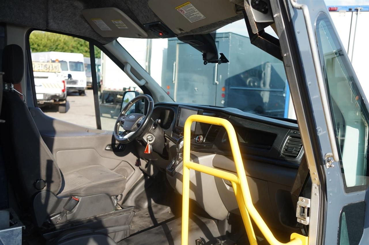 Ford Transit T-350 HD DRW 2022
