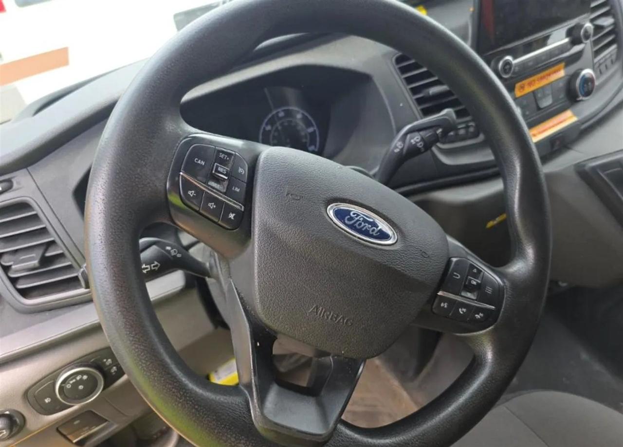 Ford Transit 250 Van High Roof w/Sliding Pass. 148-in. WB EL 2021