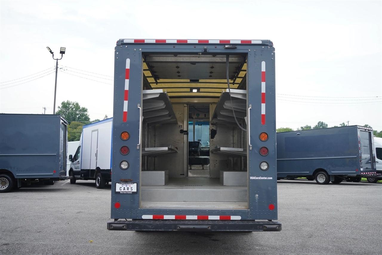 Ford Stripped Chassis  2020