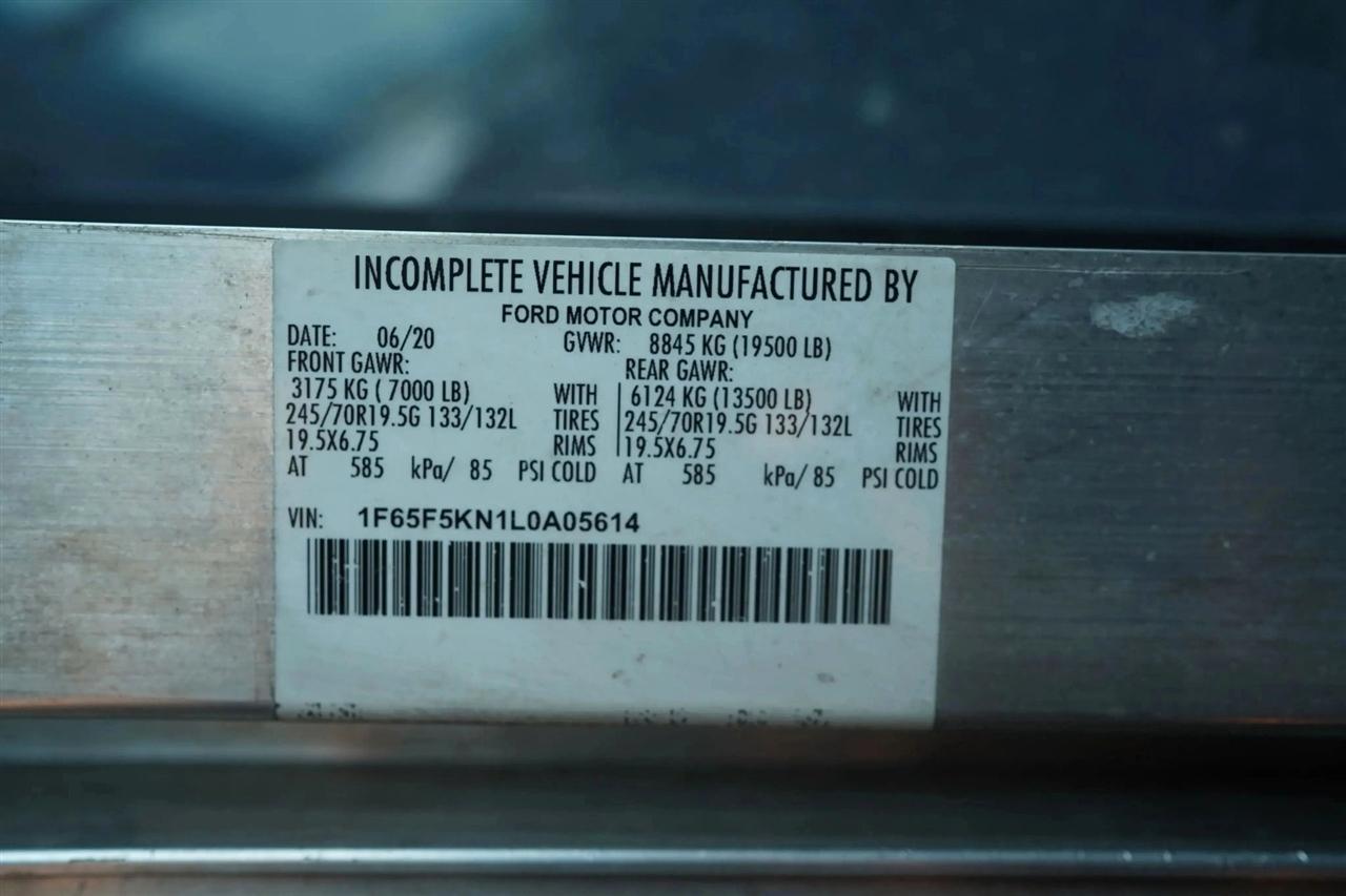 Ford Stripped Chassis  2020
