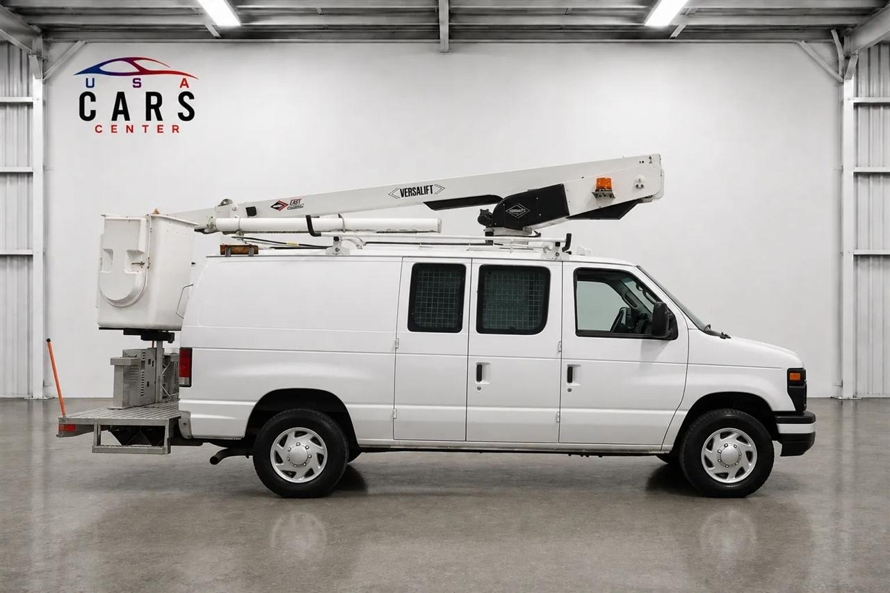 Ford Econoline E-350 Super Duty 2013