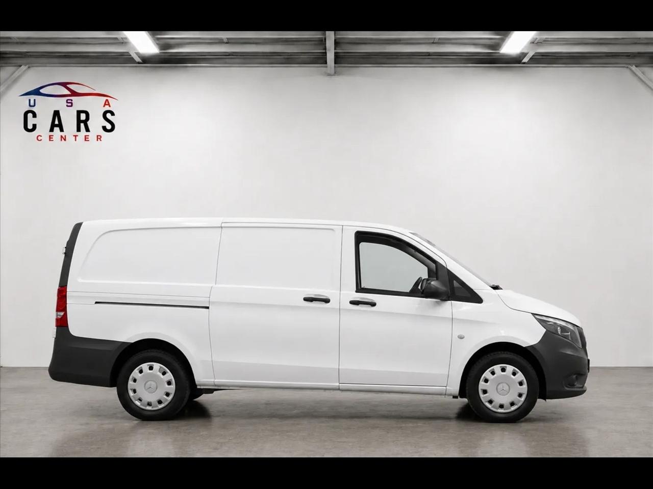Mercedes-Benz Metris Cargo Van 2017