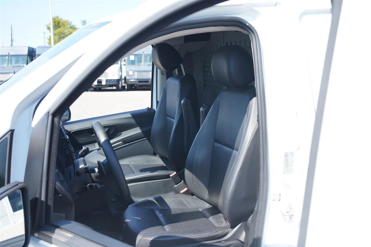 Mercedes-Benz Metris Cargo Van 2017