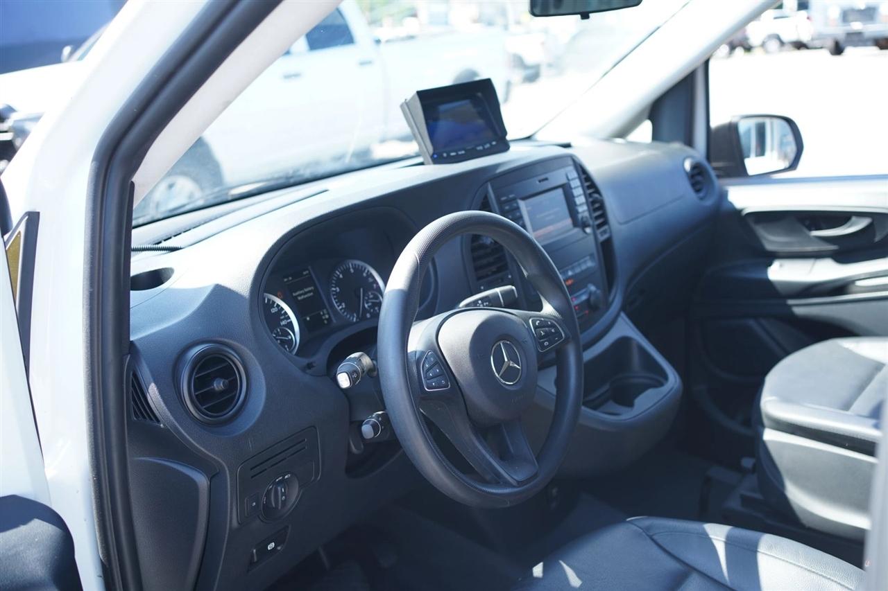 Mercedes-Benz Metris Cargo Van 2017