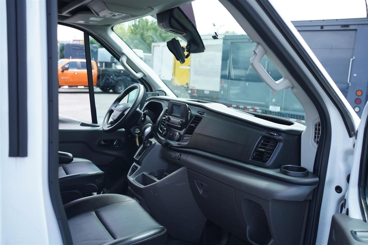 Ford Transit T-350 2023