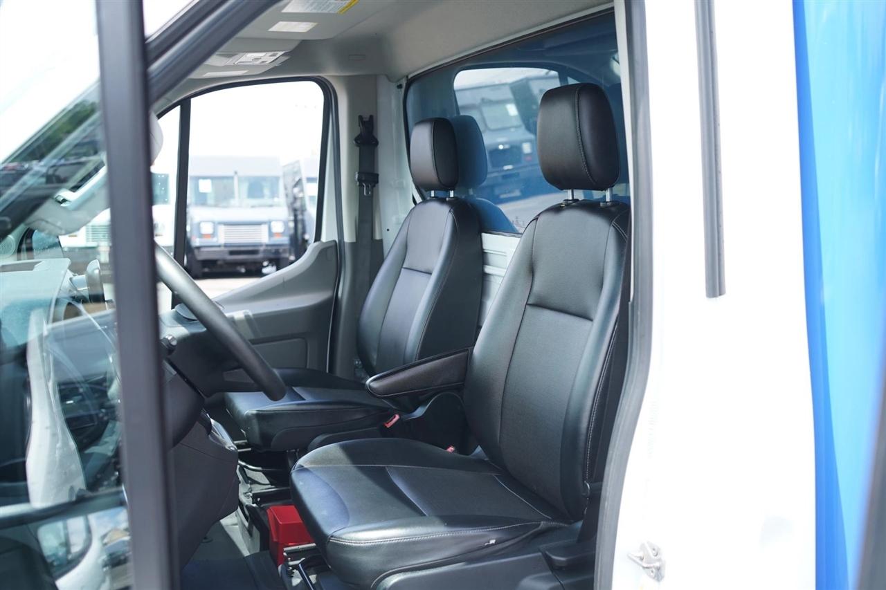 Ford Transit T-350 2023