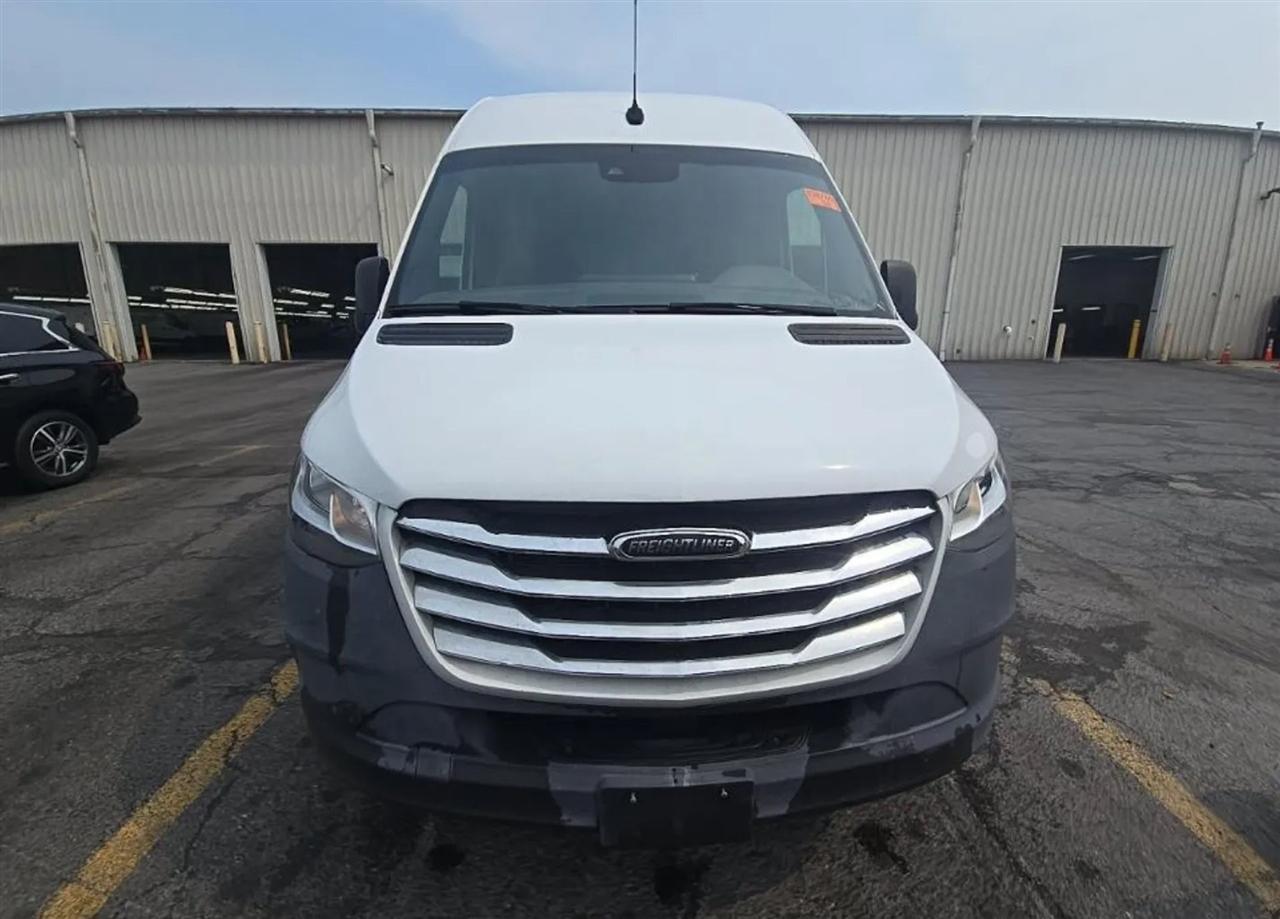 Freightliner Sprinter 2500 144-in. WB 2021