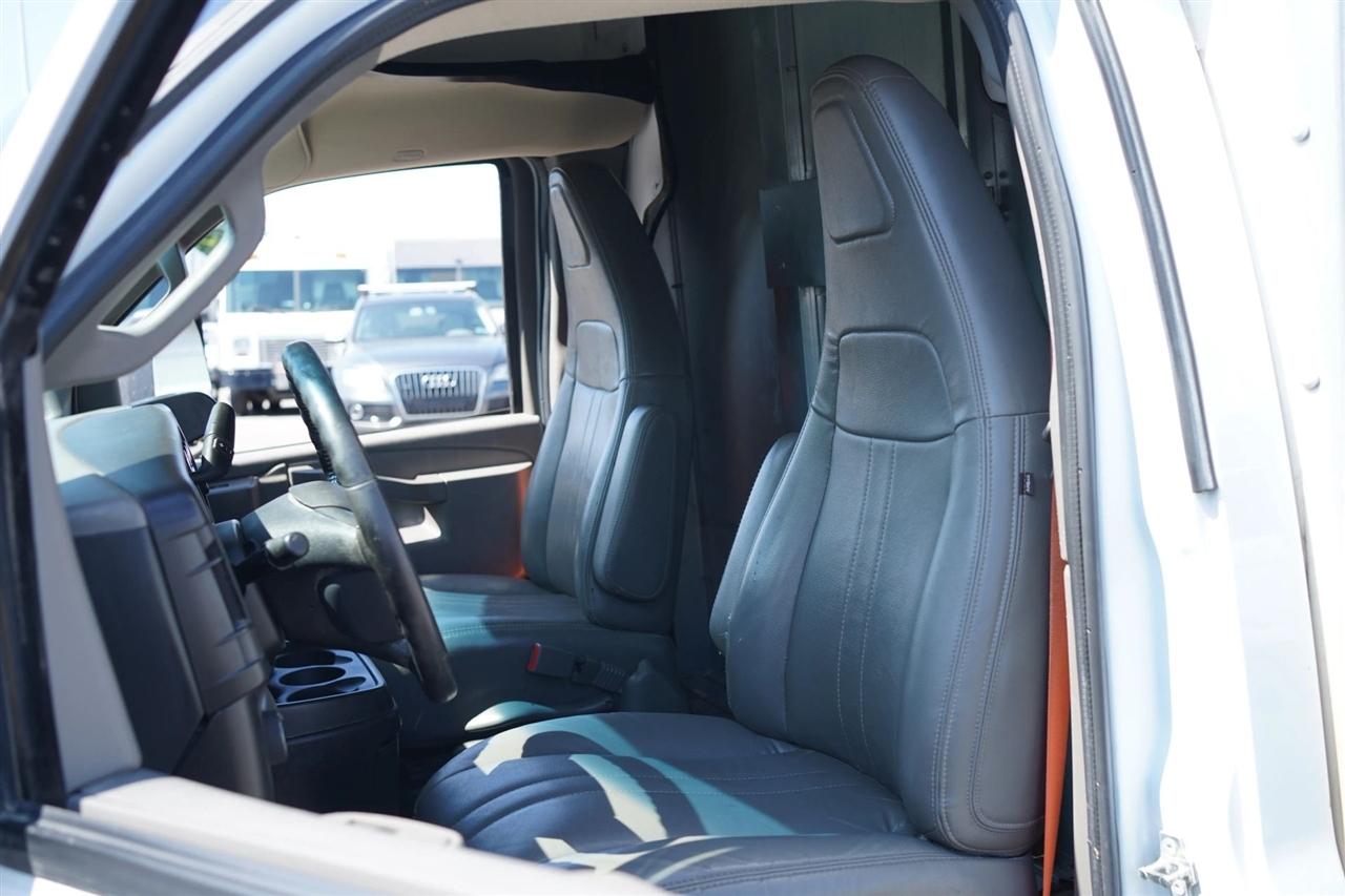 Chevrolet Express G3500 159" 2023
