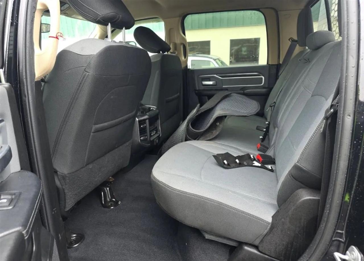 RAM 5500 Crew Cab SWB 4WD DRW 2019