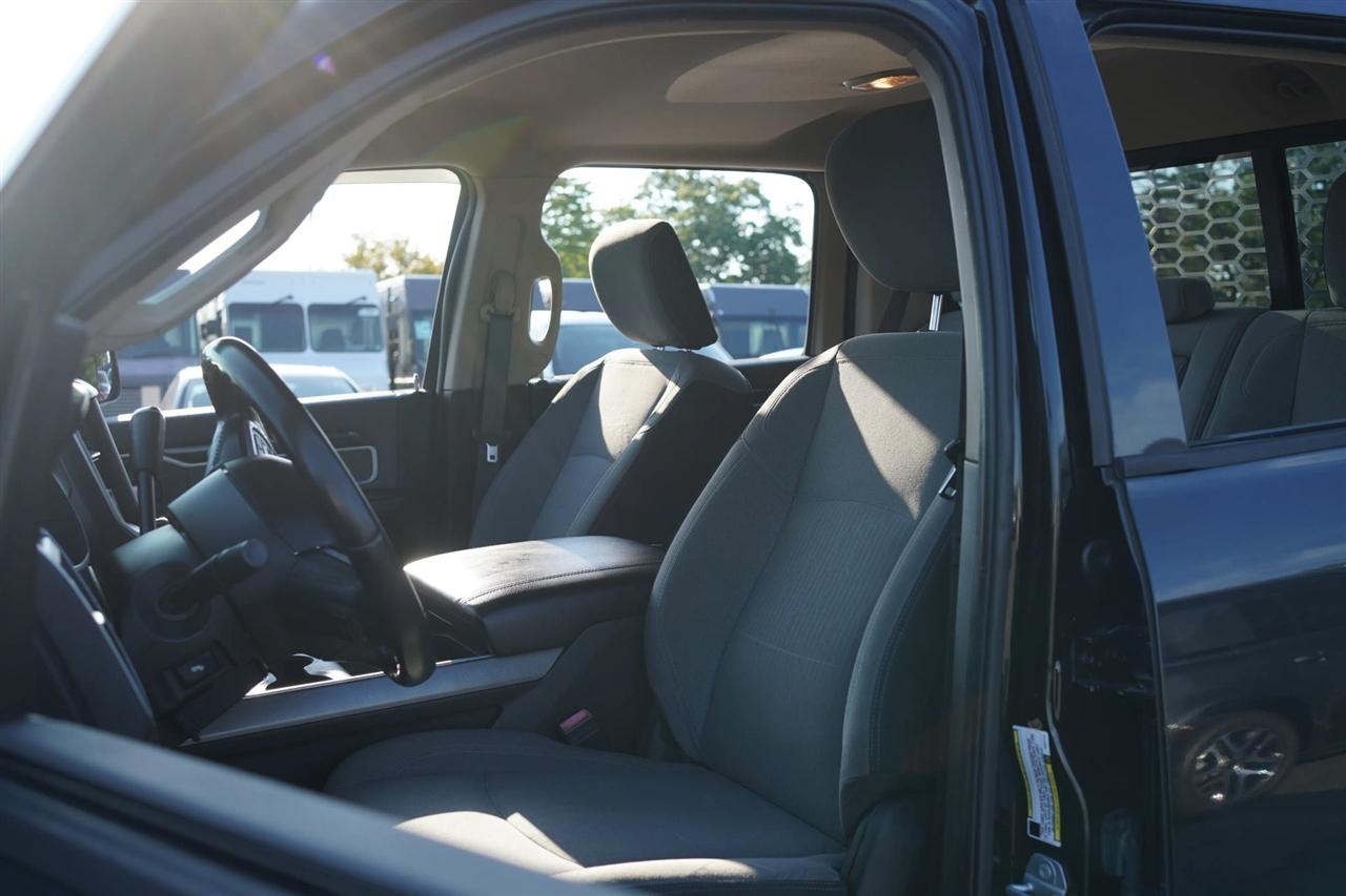 RAM 5500 Crew Cab SWB 4WD DRW 2019