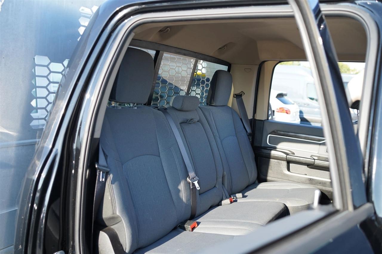 RAM 5500 Crew Cab SWB 4WD DRW 2019