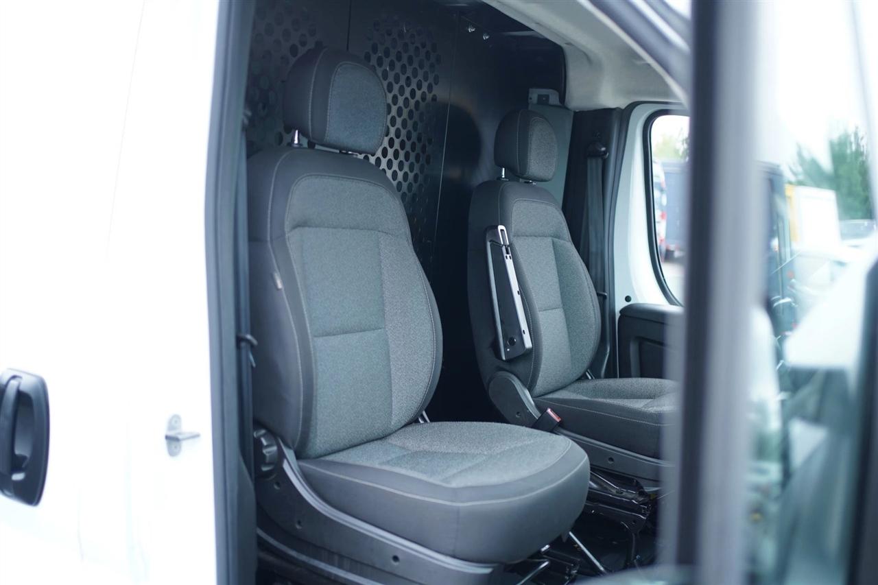 RAM Promaster 2500 Low Roof 2025