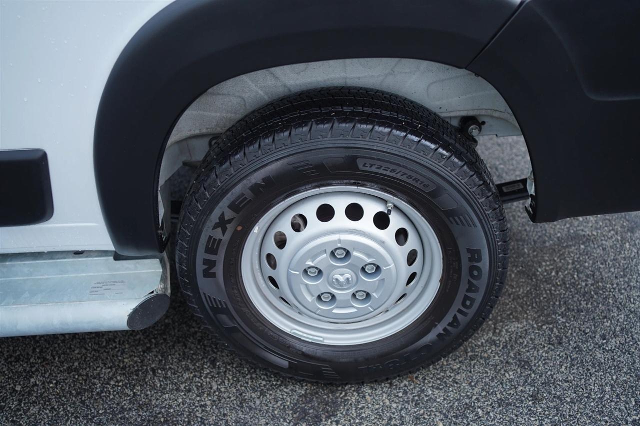 RAM Promaster 2500 Low Roof 2025
