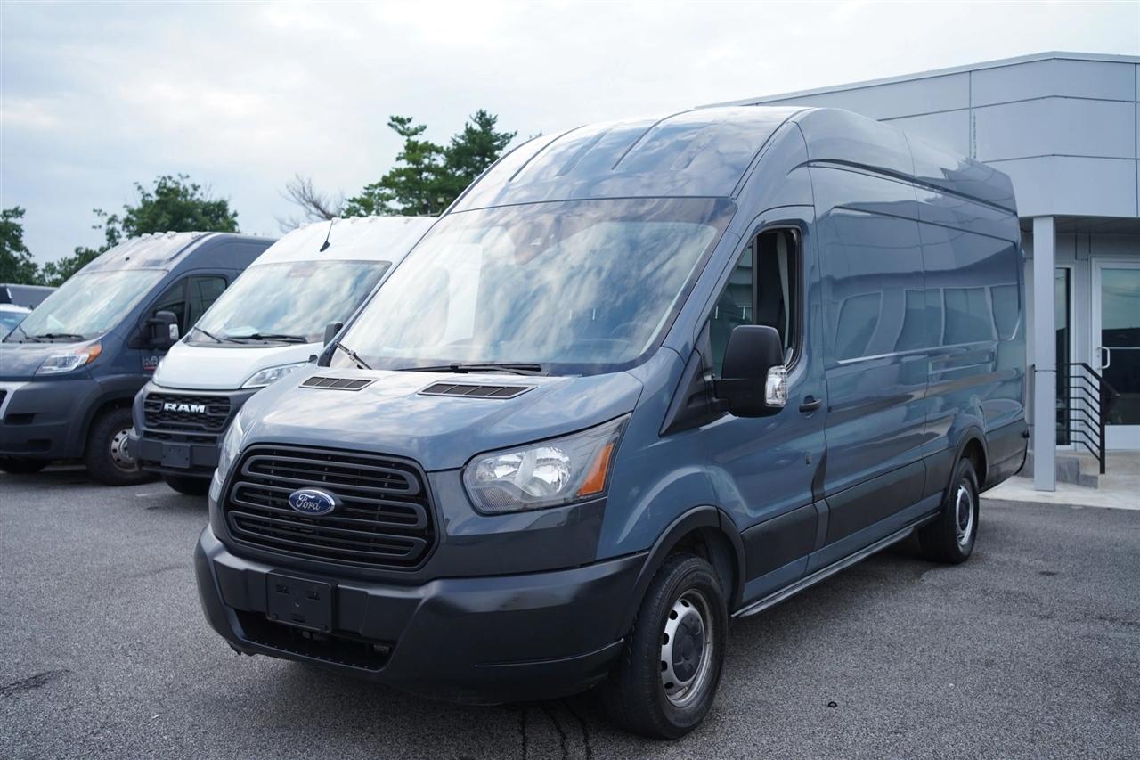 Ford Transit 250 Van High Roof w/Sliding Pass. 148-in. WB EL 2019