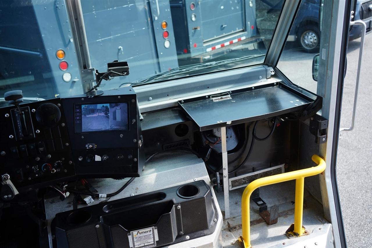 Ford Stripped Chassis  2021