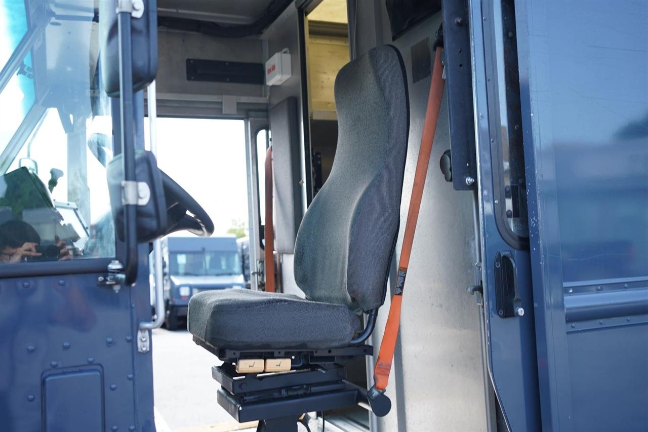 Ford Stripped Chassis  2021