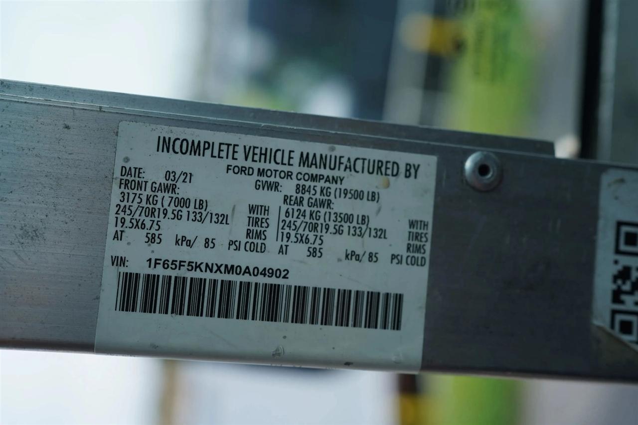 Ford Stripped Chassis  2021