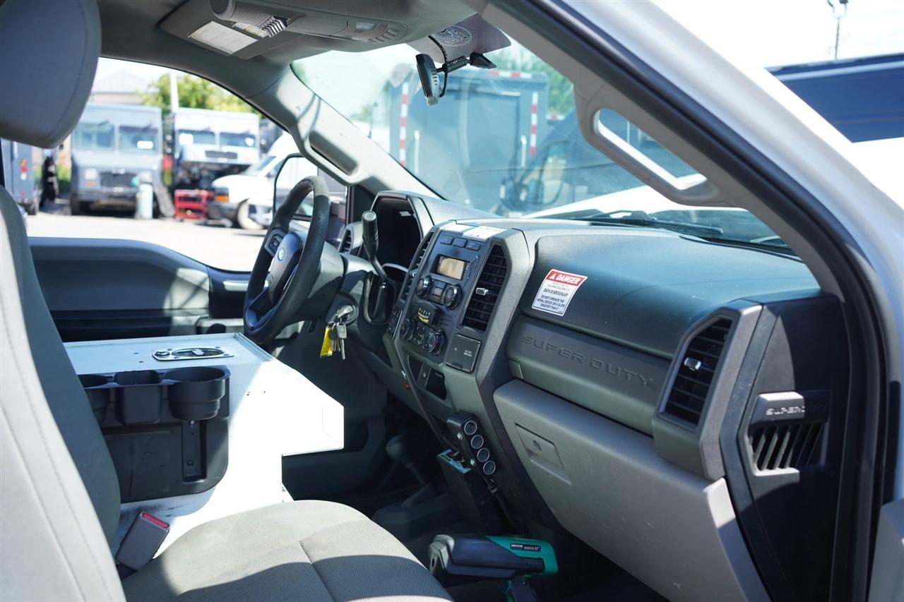Ford F-450 SD Regular Cab DRW 4WD 2017