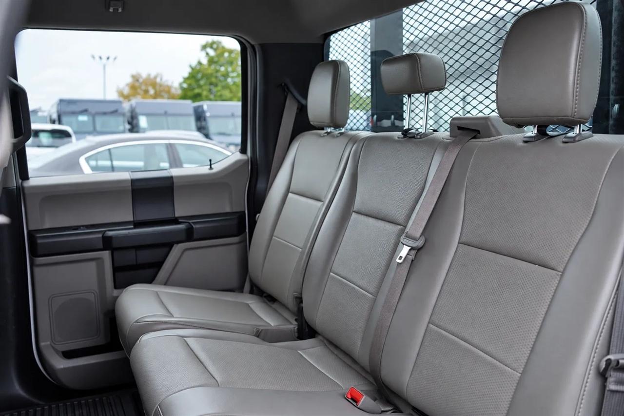 Ford F-450 SD Crew Cab DRW 4WD 2019