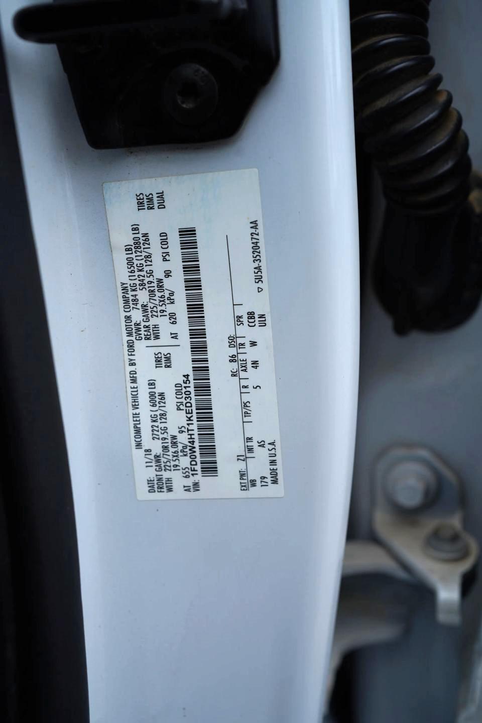 Ford F-450 SD Crew Cab DRW 4WD 2019
