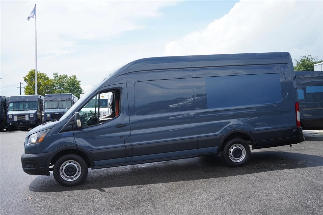 Ford Transit 250 Van High Roof w/Sliding Pass. 148-in. WB EL 2020