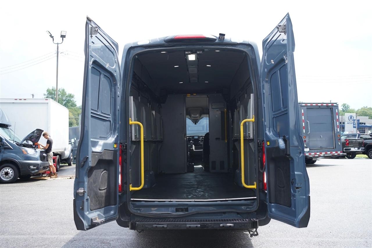 Ford Transit 250 Van High Roof w/Sliding Pass. 148-in. WB EL 2020